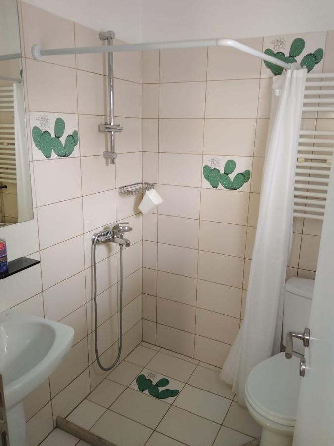 Apartment With 3 Rooms Just 1 Min From The Beach And Free Public Parking Peraía Exterior foto